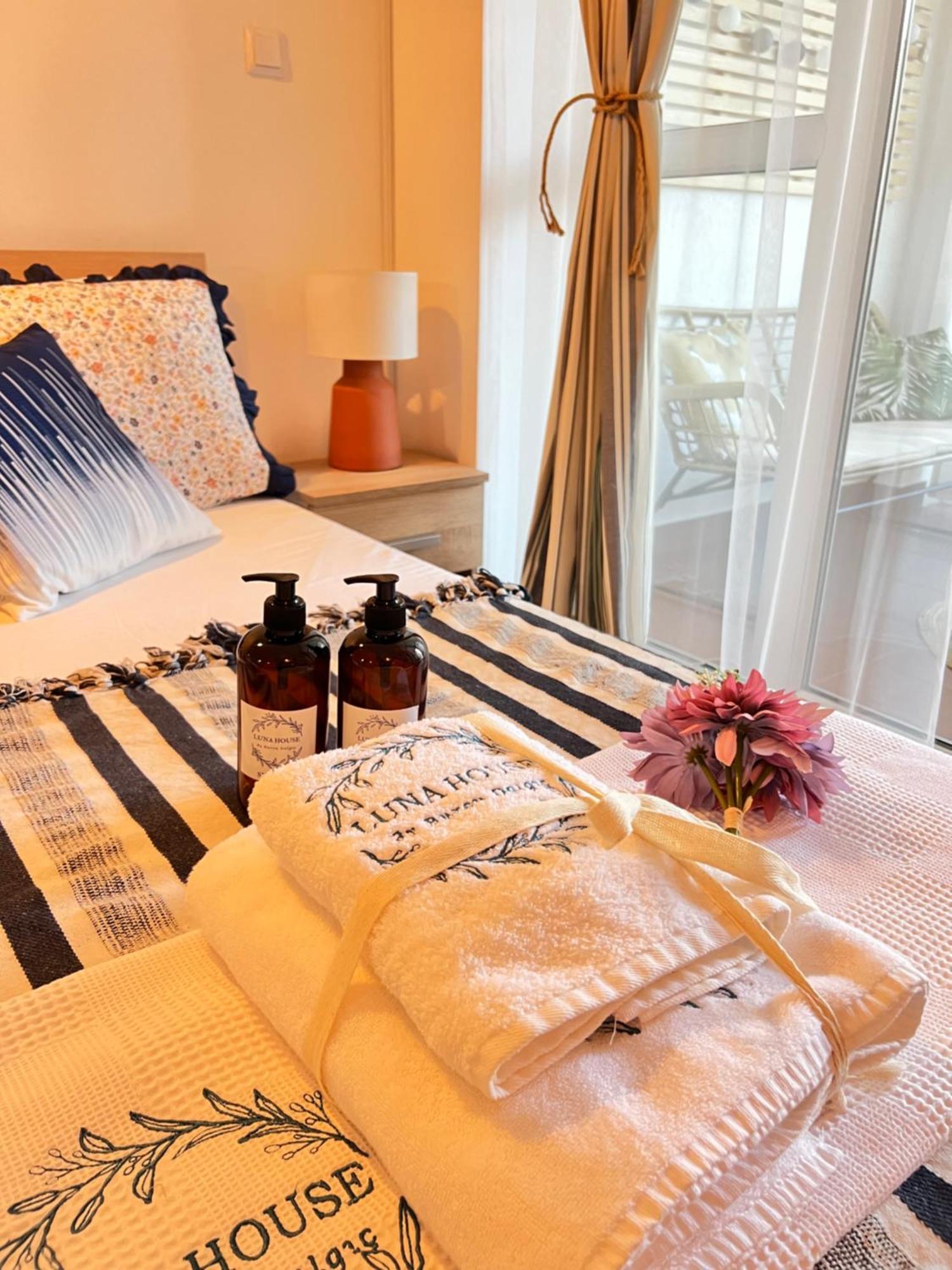 Luna House Apartamento Budva